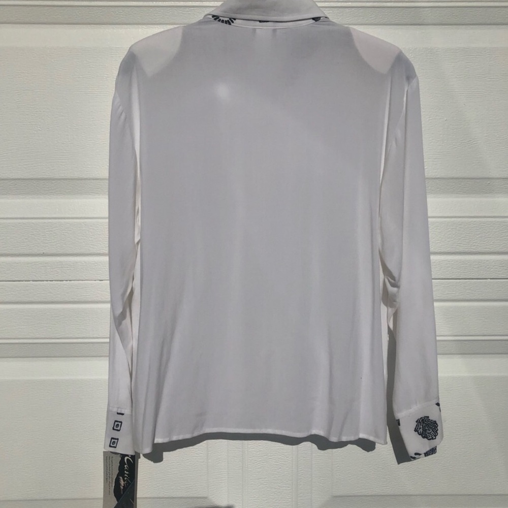 NWT Beachy White Casual Button Down Shirt - Picture 8 of 8